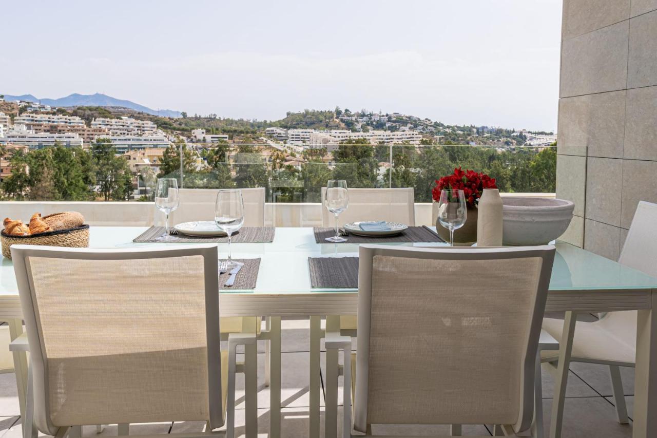 Ferienwohnung Magnificent Frontline Golf Penthouse In Navigolf La Cala De Mijas Exterior foto